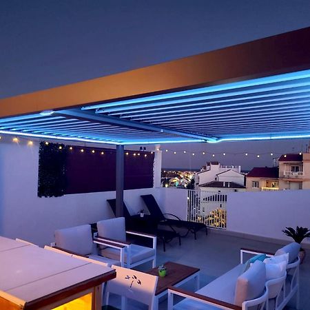 Green Lagoon Penthouse 托雷维耶哈 外观 照片