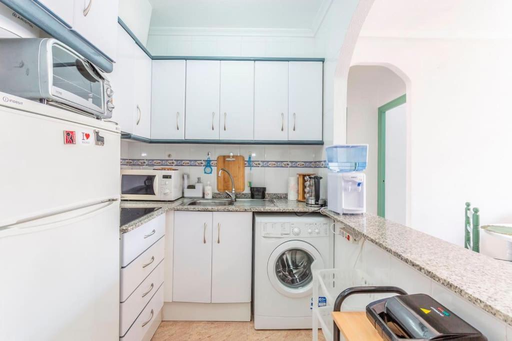 Green Lagoon Penthouse 托雷维耶哈 外观 照片