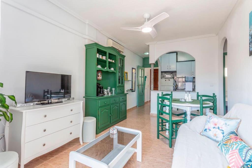 Green Lagoon Penthouse 托雷维耶哈 外观 照片